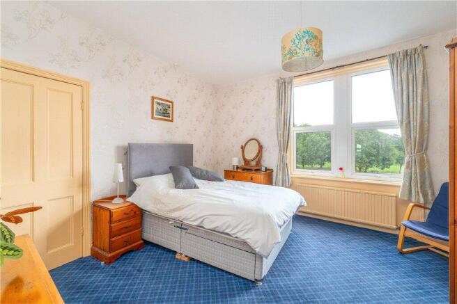 3 bed Terraced for sale Image 6