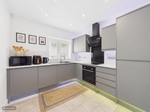 Kitchen A1.jpg