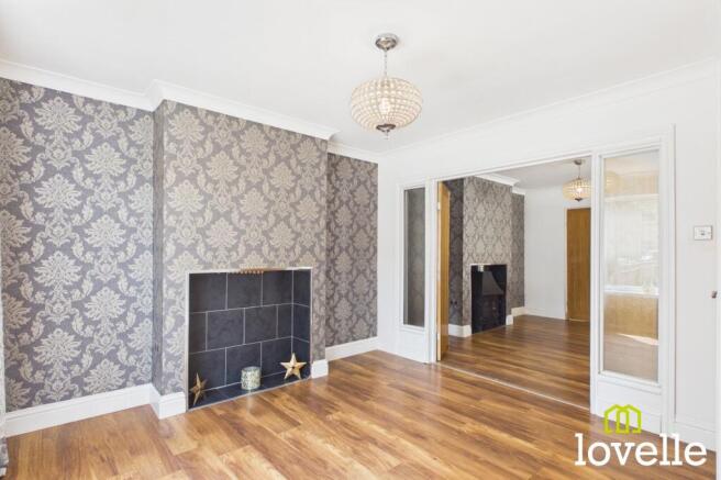 3 bed Semi-Detached for sale Image 9