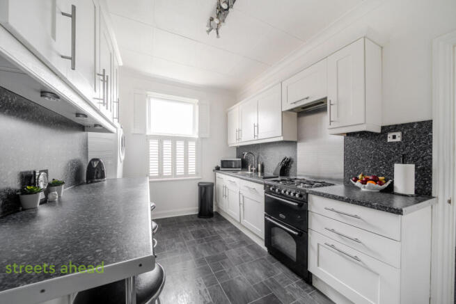 1852beb6-2e84-4bf...