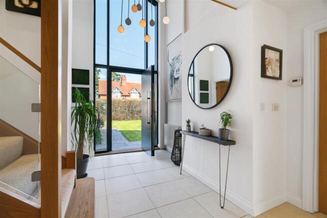 22 Wootton Hill Road Interior-2 Hall.jpg
