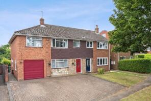 14, Wheatlock Mead, Redbourn AL3 7HS