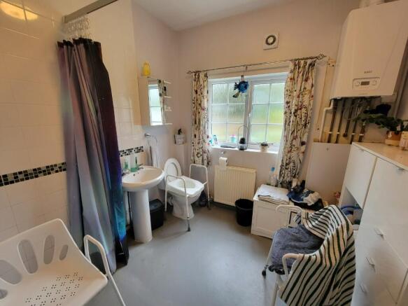 Photo 8