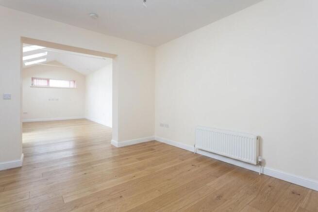 2 bed Semi-Detached Bungalow for sale Image 6