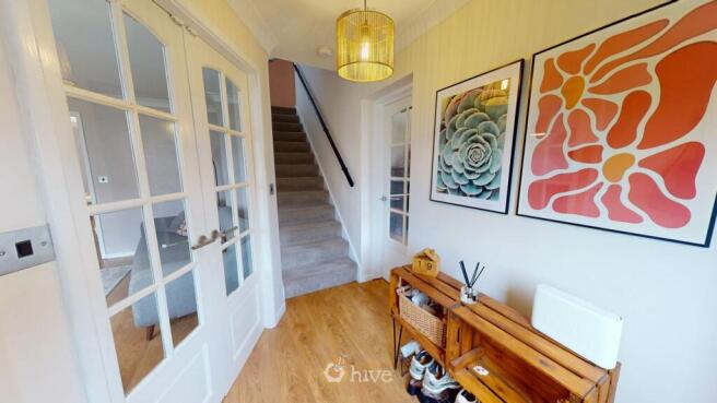 4 bed Detached for sale Image 10