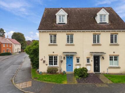 Magnolia Drive, Rendlesham, IP12