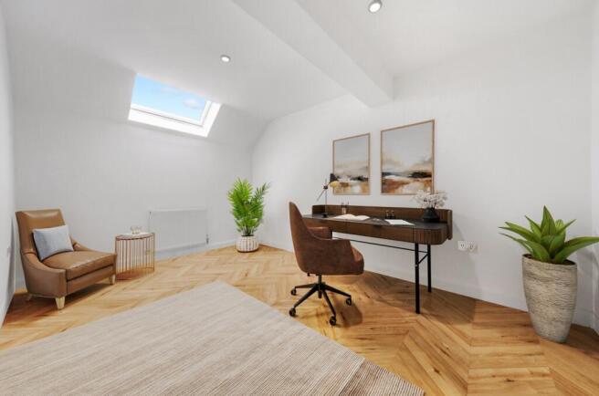 5 bed Detached for sale Image 7