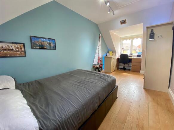 BEDROOM 3