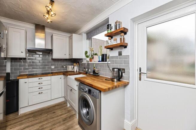 2 bed End of Terrace for sale Image 5