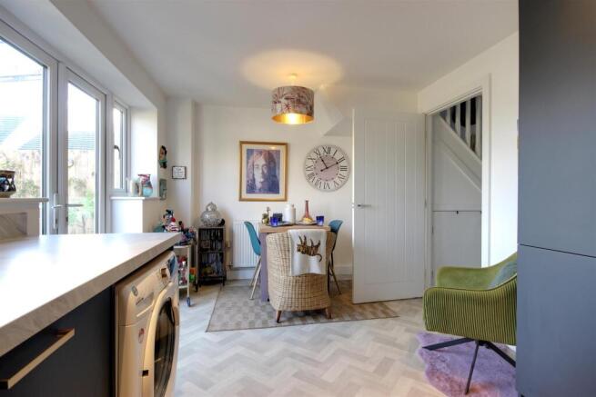 3 bed Terraced for sale Image 5