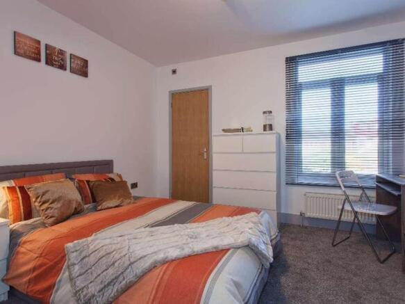 5 Mitchell with ensuite IMG_0773.jpg
