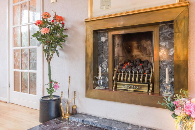 4 bed Detached for sale Image 7