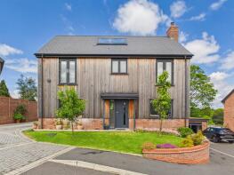 3, Walnut Grove, Bliss Gate, Kidderminster DY14 9YS