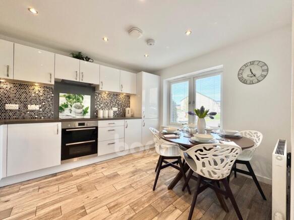 Auldlea Gardens, Beith dining kitchen