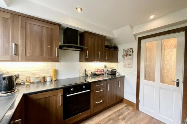 3 bed Link Detached House for sale Image 10