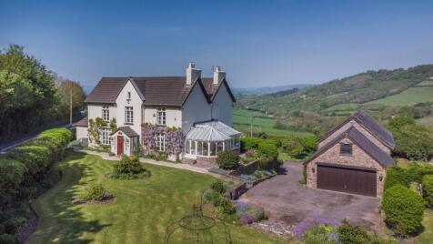 Llangwm, Usk, NP15