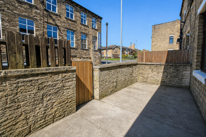 2 bed Terraced for sale Image 11