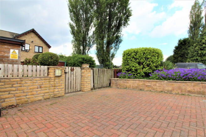 Photo 21