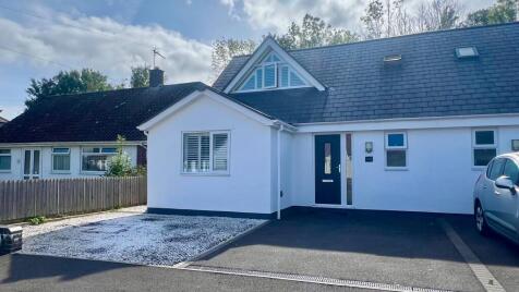 Pen Y Dre, Rhiwbina, Cardiff, CF14