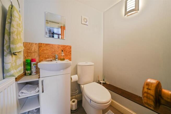 3 bed Semi-Detached for sale Image 12