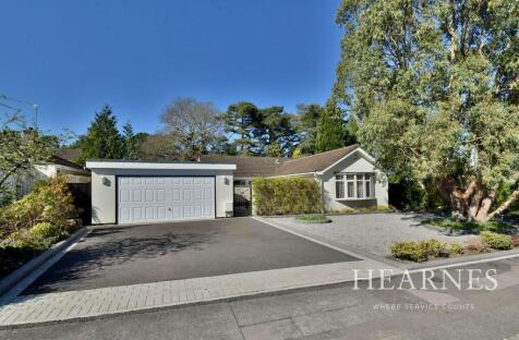 Larch Way, Ferndown, BH22