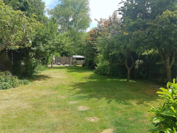 rear garden 1.jpg