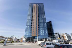 Flat 95, The Moresby Tower, Ocean Way, Southampton SO14 3LG