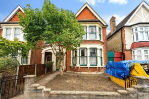 26, Arran Road, London SE6 2NL