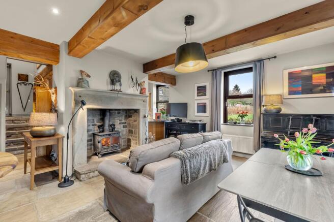 4 bed Detached for sale Image 10
