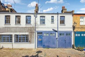 15-16, Montagu Mews South, London W1H 7ET