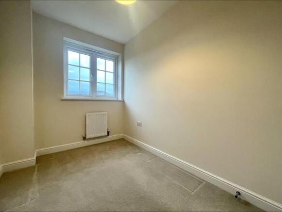4 bed Terraced to rent Image 10