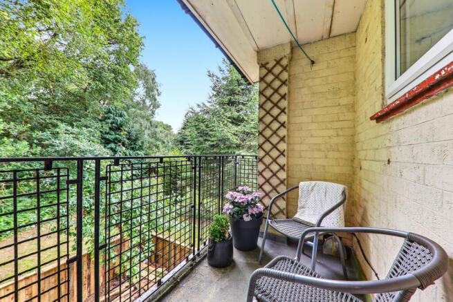 1 bed Flat for sale Image 6