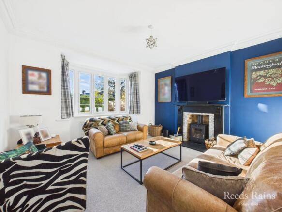4 bed Detached for sale Image 10