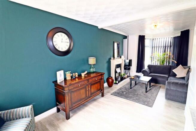 Living Room.JPG