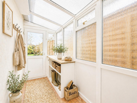 3 bed Detached Bungalow for sale Image 6