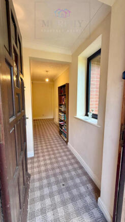 3 bed Bungalow for sale Image 4