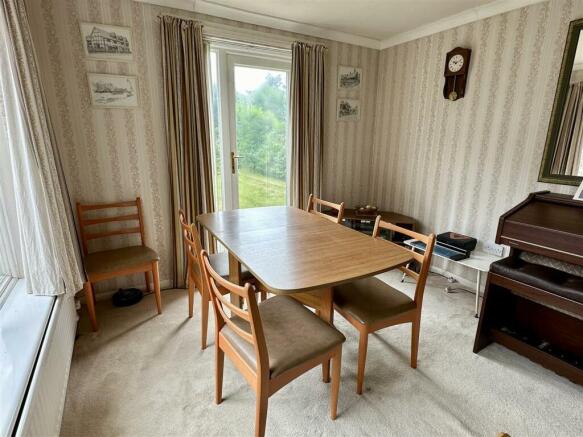 dining/family room