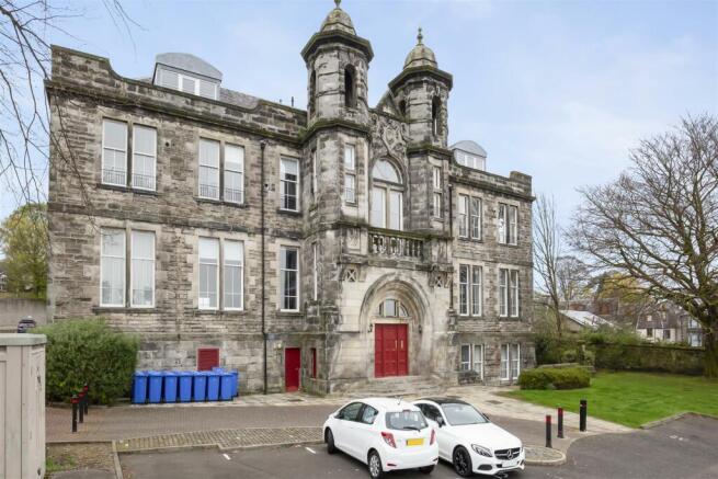 46 Skibo Court Dunfermline KY12 7EW 2.jpg