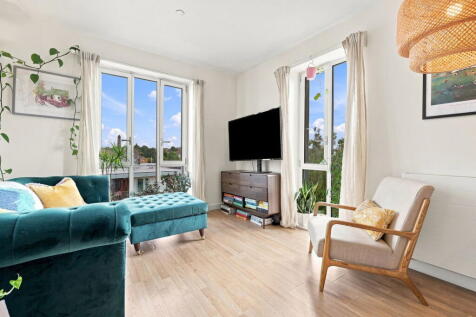 Mapleton Crescent,London,SW18 4GY