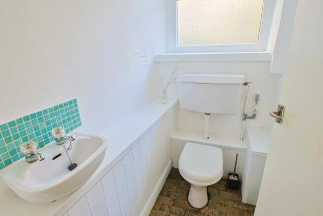 GF WC