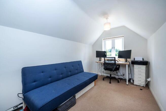 Bedroom/Office