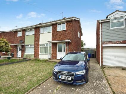 Brendon Close, Oulton Broad, Lowestoft, Suffolk, NR32