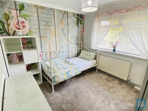 3 bed Semi-Detached to rent Image 9