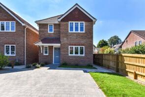 17a, Lymington Bottom Road, Four Marks, Alton GU34 5DL