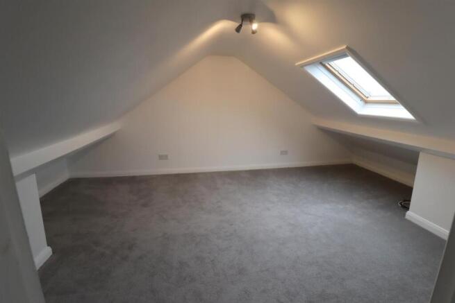3 bed End of Terrace to rent Image 10