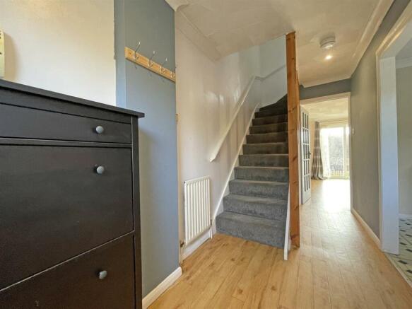 Westbury Close 68 - Entrance Hall 1...jpg