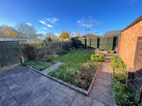 Gardenc.jpg