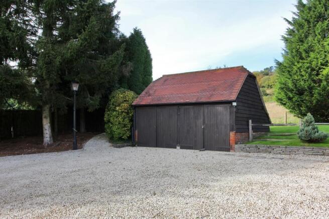 Garage.jpg