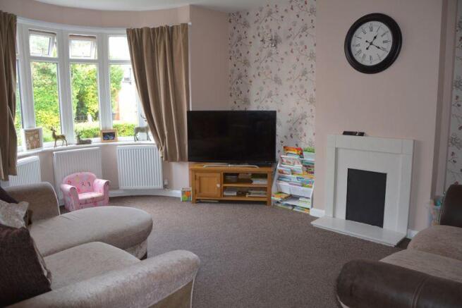 Lounge/Bedroom 4