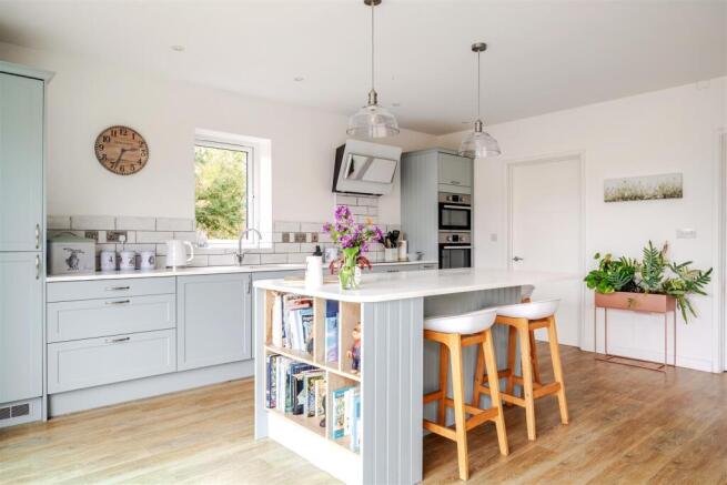 Kentisbury, Barnstaple photo 4